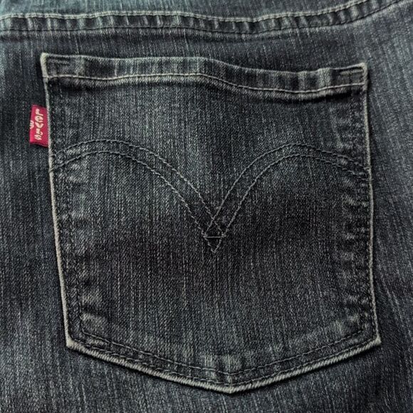 Levi's Women's 505 Straight Medium Wash Blue Denim Jeans Size 12 - Picture 5 of 8
